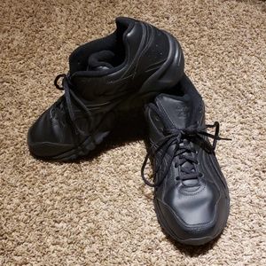 Reebok leather walking shoes